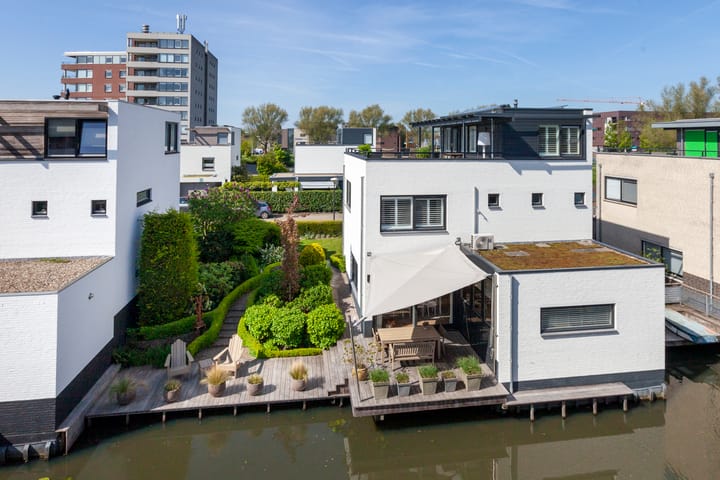 Foto 1 van Vegakade 2