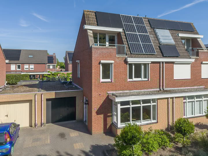 Foto 2 van Zonnedauw 21