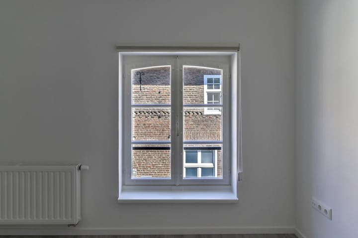 Photo 19 of Laurierstraat 1-A