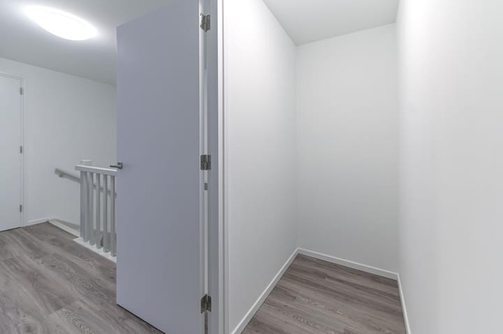 Photo 24 of Laurierstraat 1-A