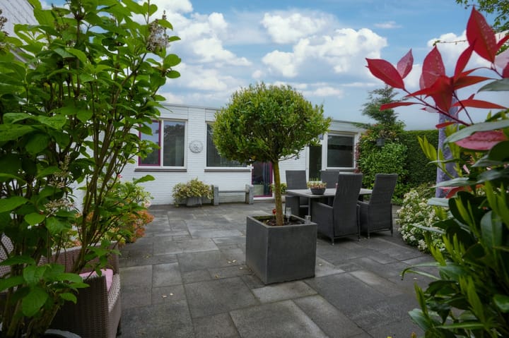 Foto 25 van van Mulkenplein 22