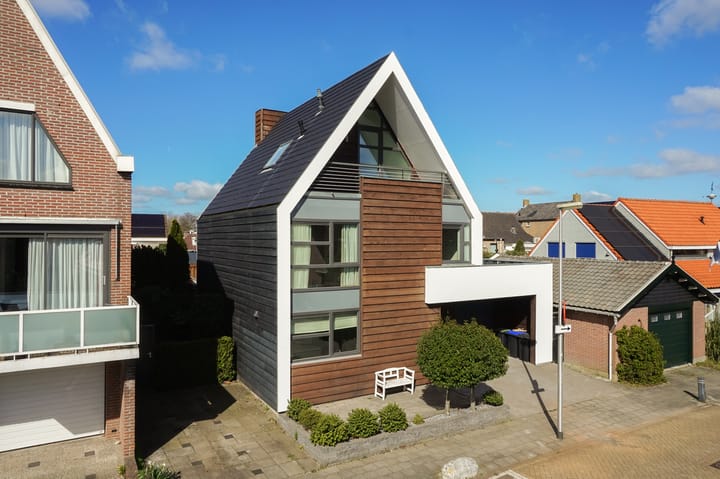 Foto 7 van Frederik Hendrikstraat 48