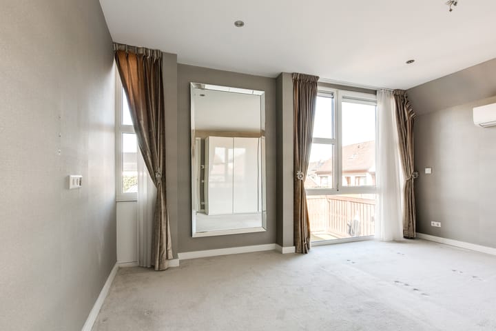 Foto 26 van Frederik Hendrikstraat 48