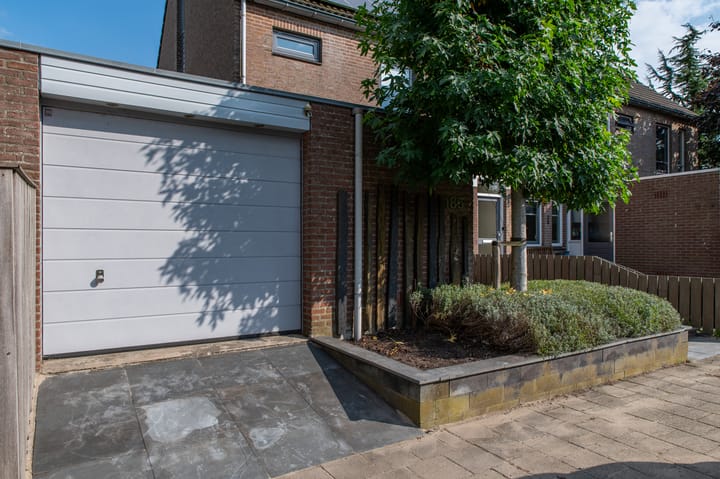 Foto 27 van Muntstraat 185