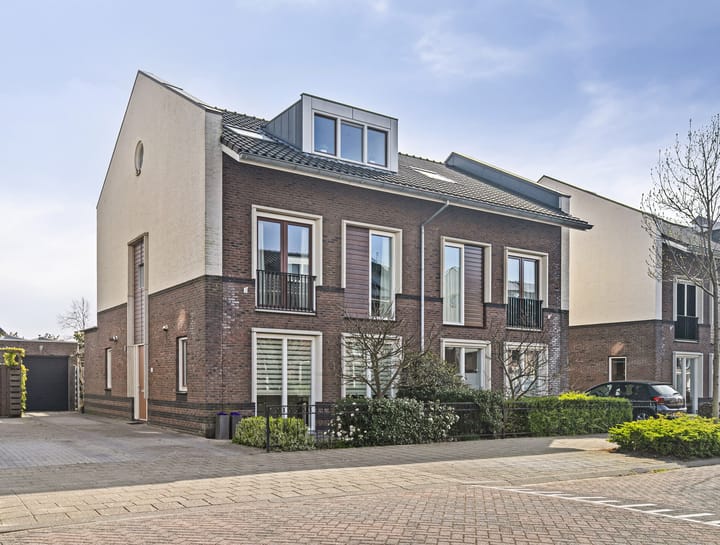 View photo of Huig Maaskantstraat 32
