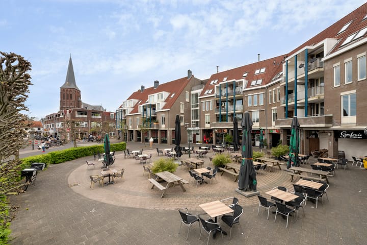 Foto 3 van Harmonieplein 97