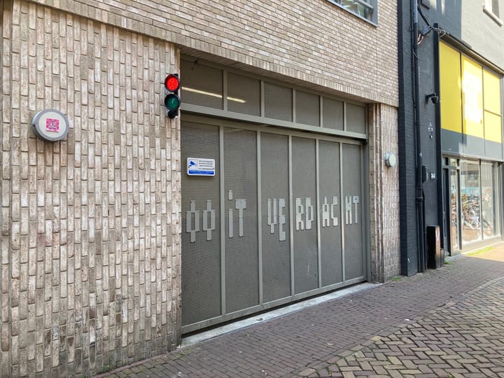 Photo 8 of Wijdesteeg 4