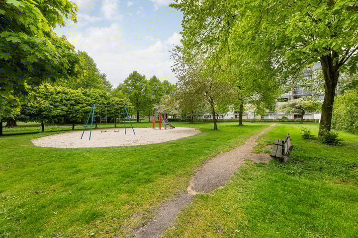 Foto 4 van Telemannstraat 267