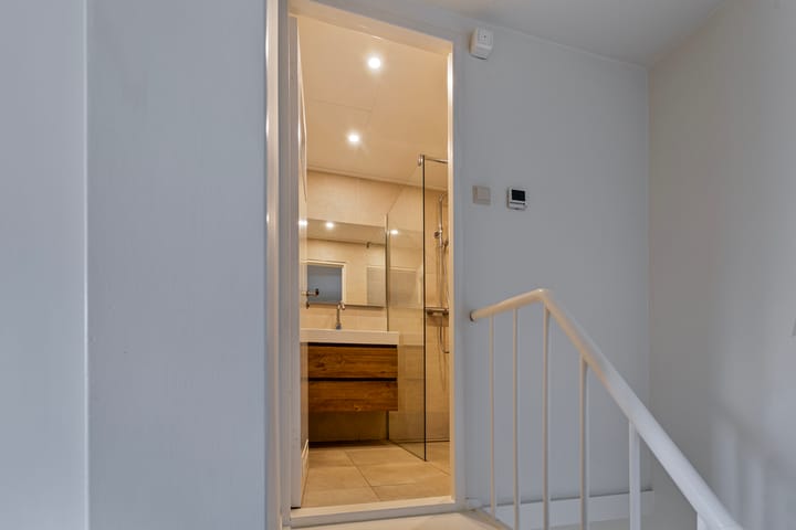 Foto 16 van Victor Rutgersstraat 20