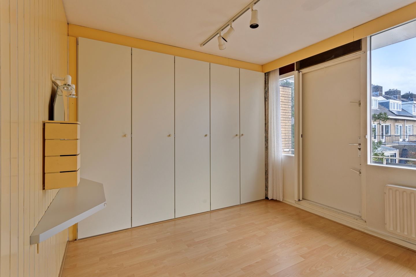 Photo 19 of Admiraal de Ruyterlaan 14