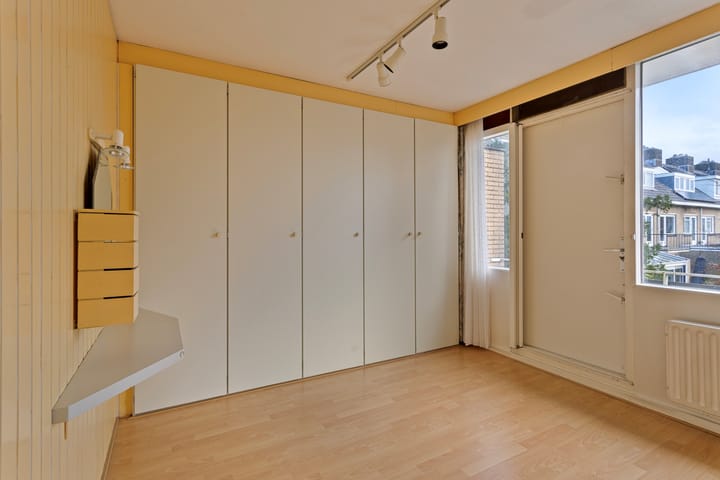 Foto 19 van Admiraal de Ruyterlaan 14