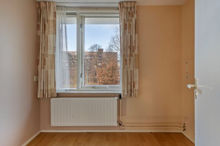 Foto 30 van Admiraal de Ruyterlaan 14