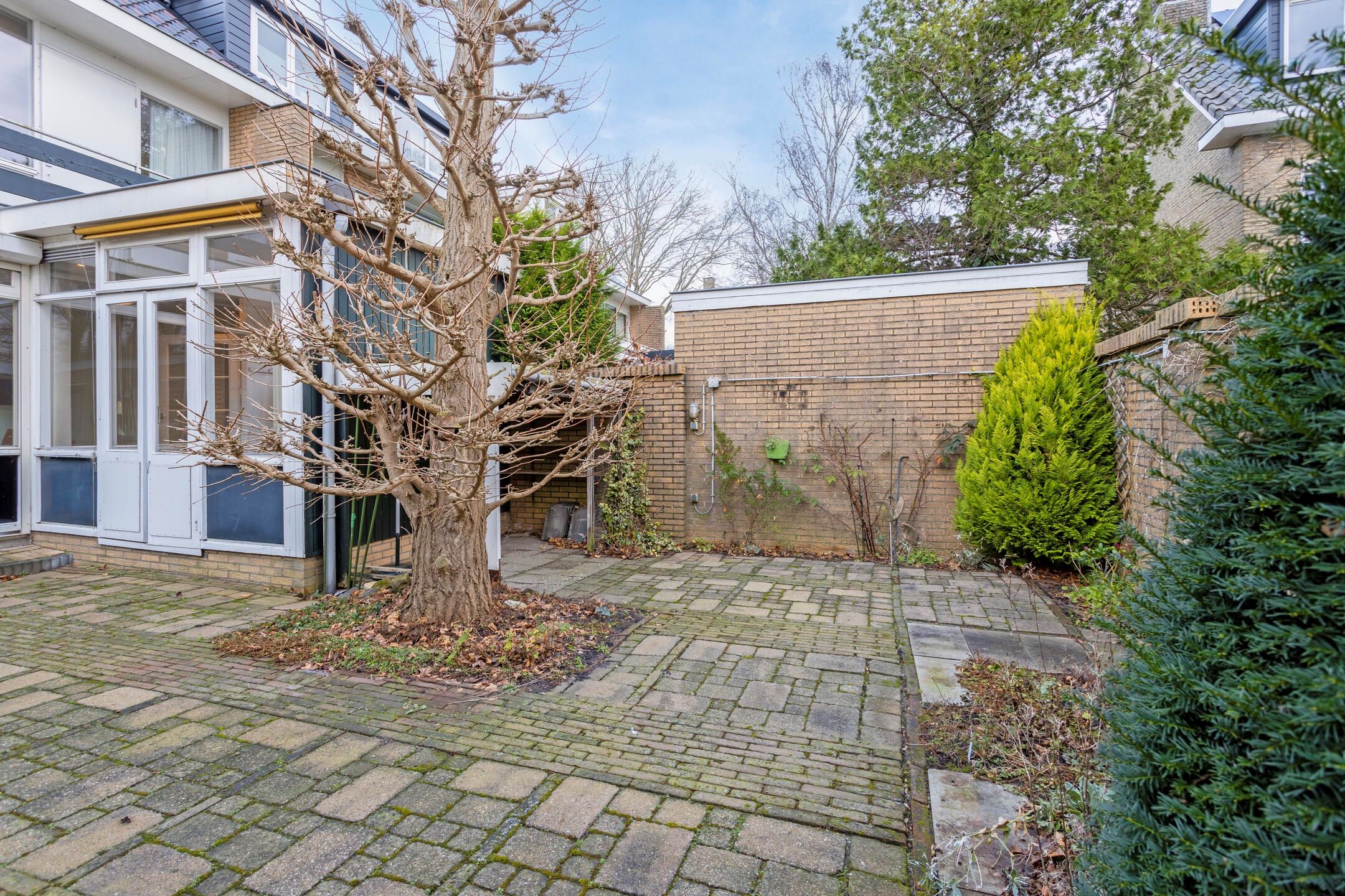 Photo 39 of Admiraal de Ruyterlaan 14