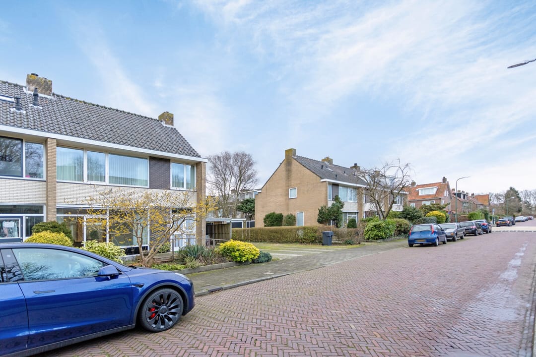 Photo 46 of Admiraal de Ruyterlaan 14