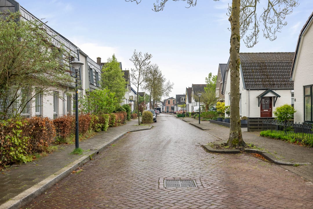 Photo 23 of Groeneweg 27