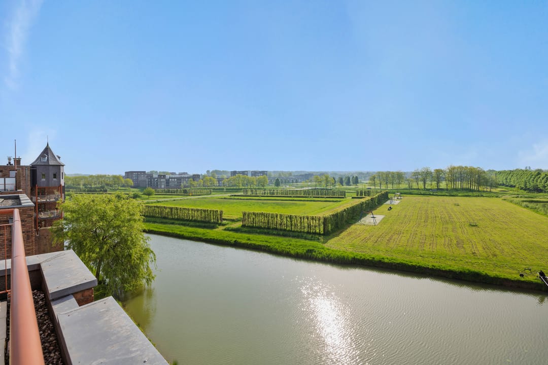 Photo 32 of Leliënhuyze 31