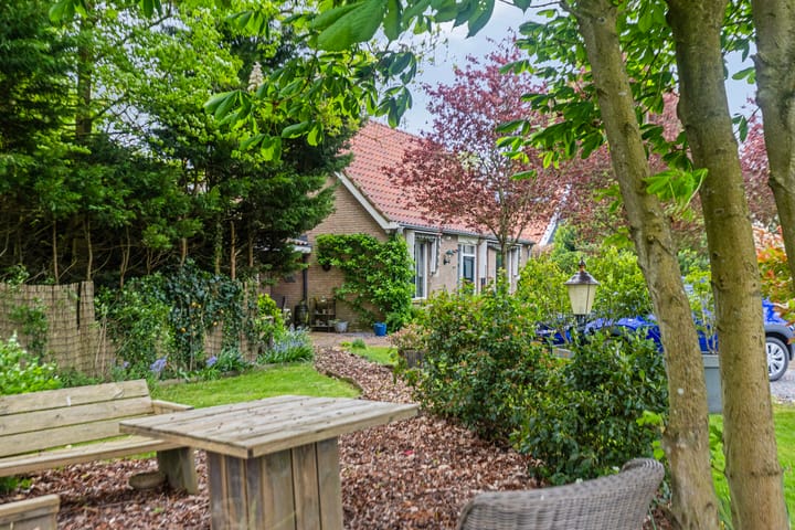 Foto 35 van Hanenweg 27