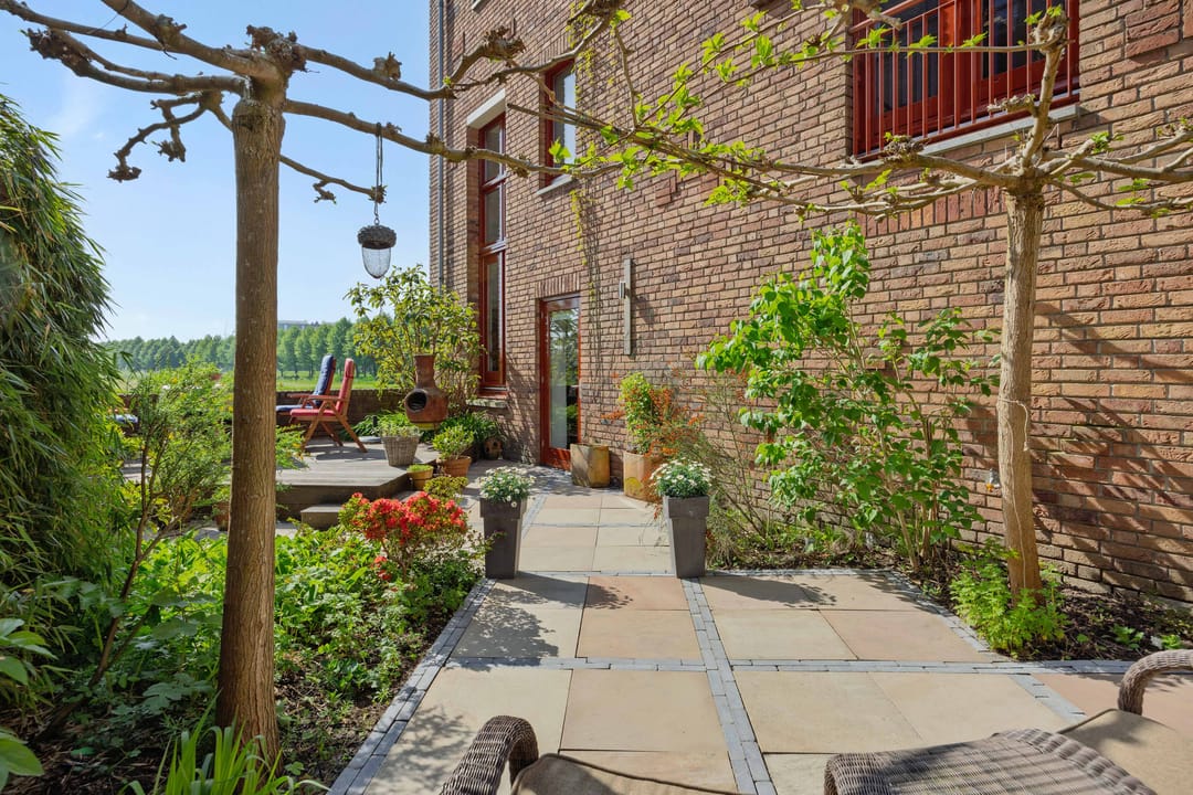 Photo 38 of Leliënhuyze 31