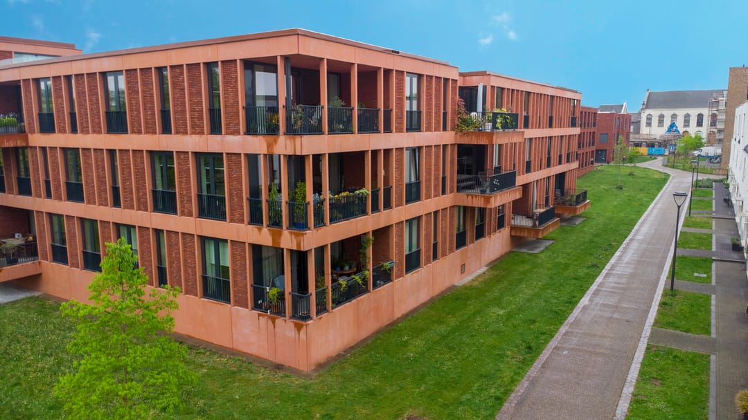 Photo 2 of Polvertorenstraat 10-B07