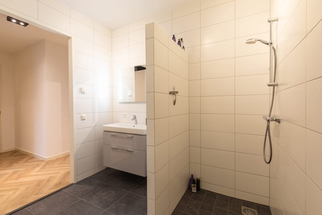 Photo 23 of Polvertorenstraat 10-B07