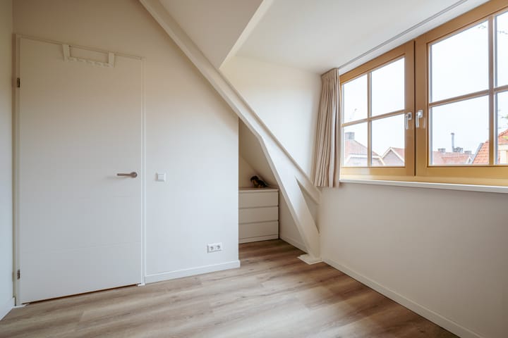 Foto 24 van Begoniastraat 14-A