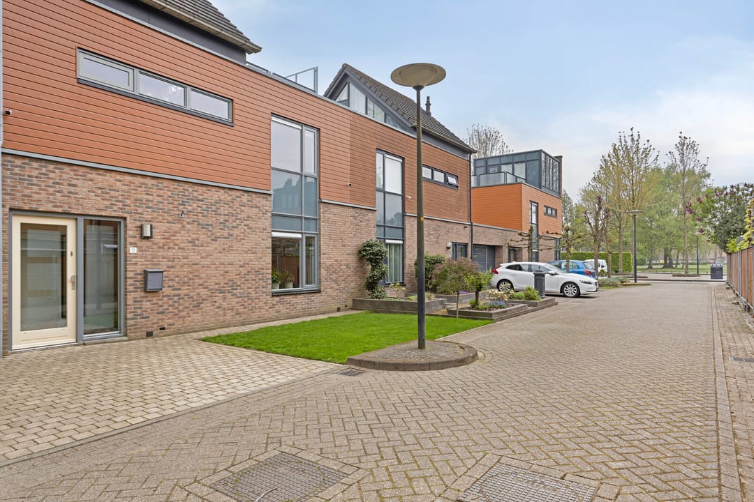 Foto 22 van Bernard Zweersstraat 11