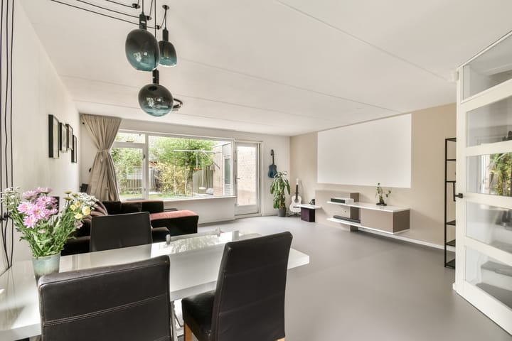 Foto 1 van Steven Vennecoolstraat 40