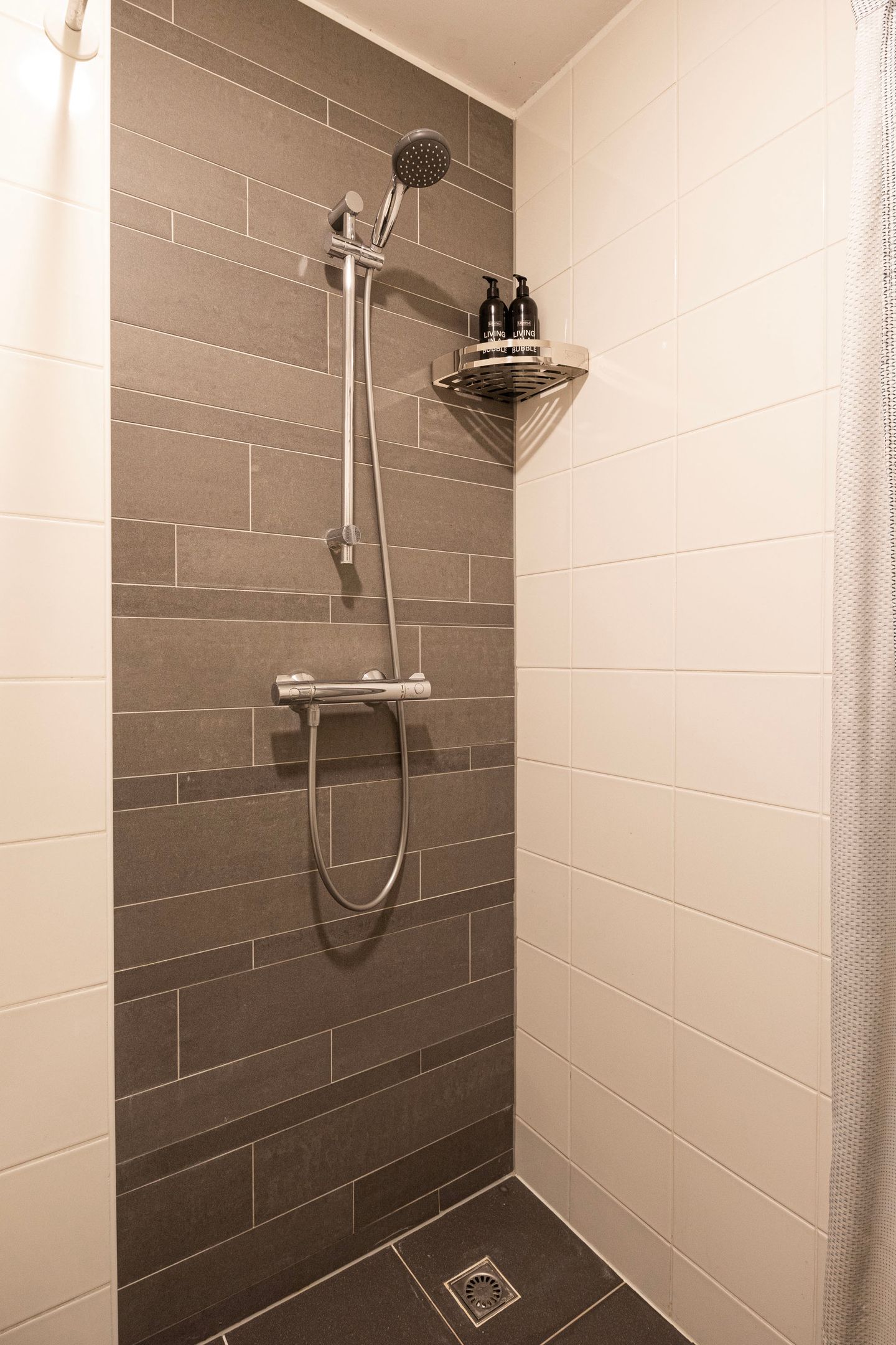 Foto 20 van Sweder van Zuylenweg 101-A