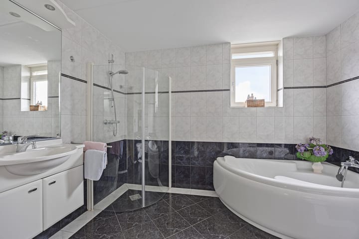 Foto 4 van Soendastraat 39