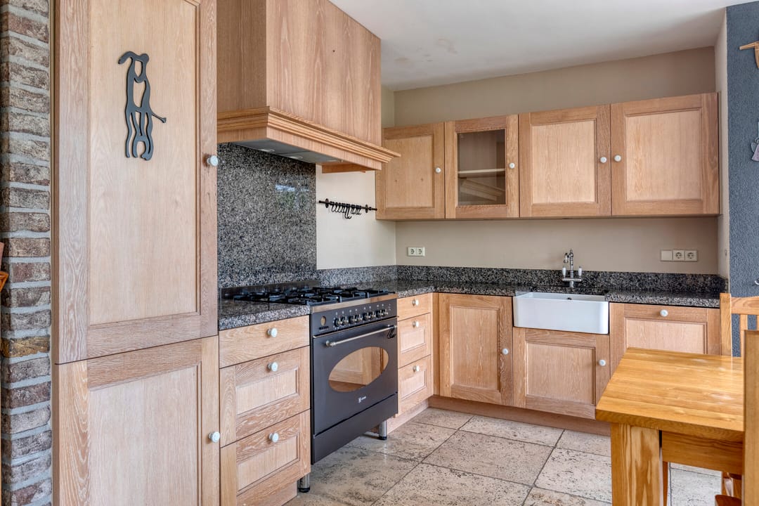 Photo 16 of Kerkweg 2-A