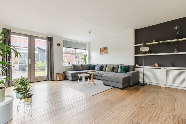 Foto 8 van Molenwiek 10