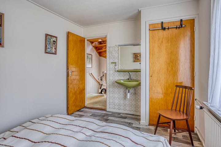 Foto 19 van Van Galenstraat 6