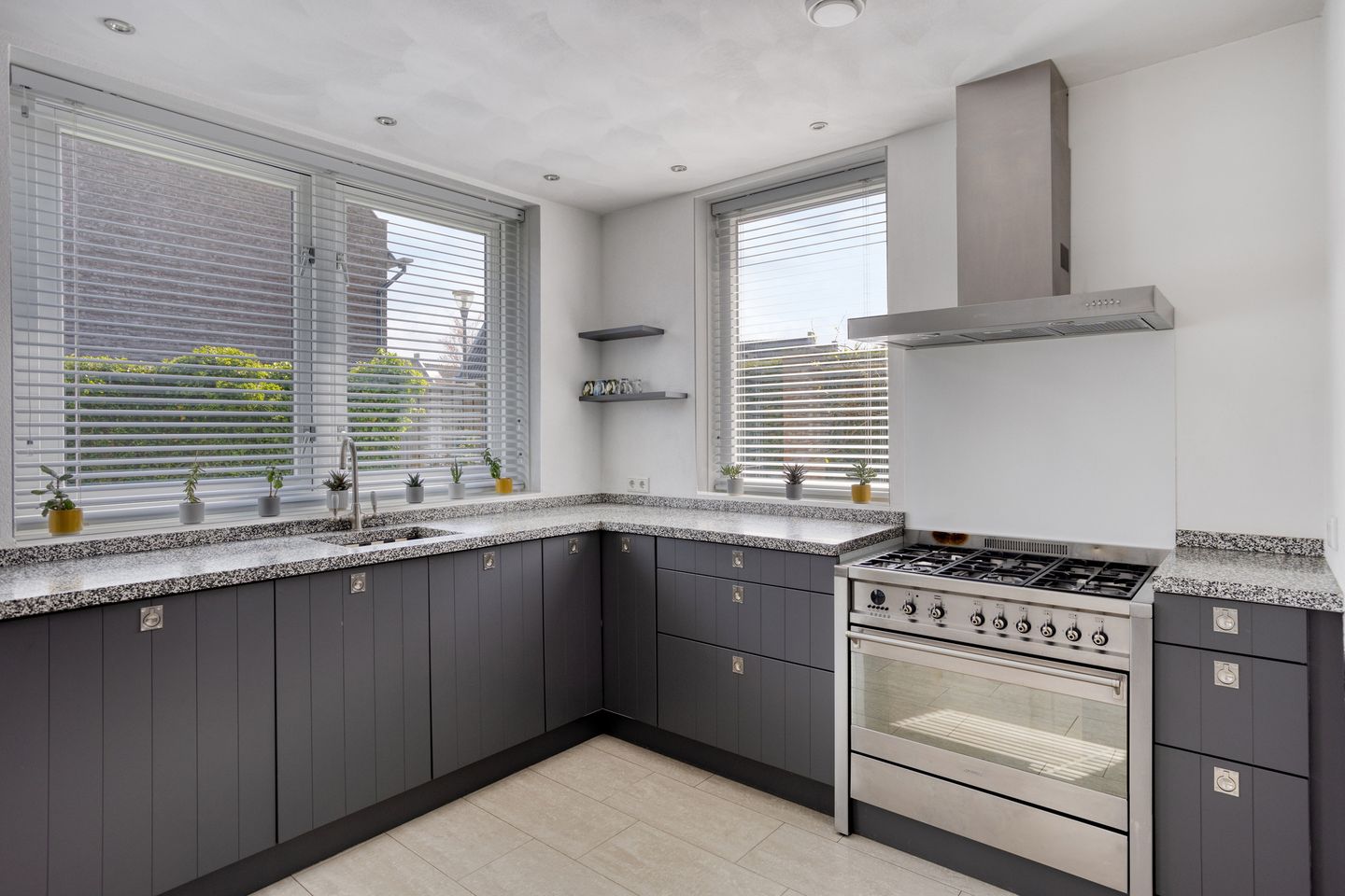 Foto 19 van Poedersvoort 28