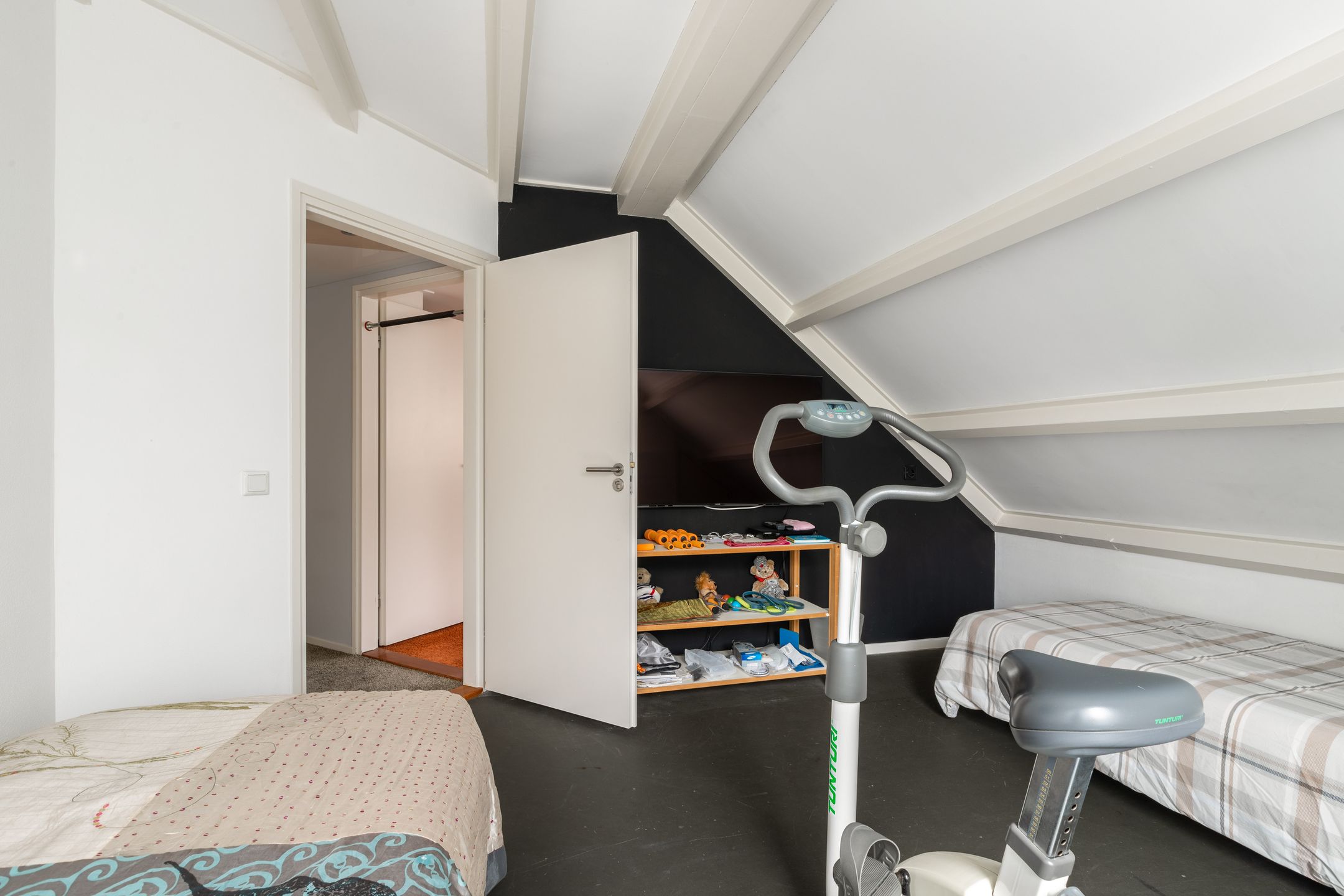 Foto 36 van Wielewaal 28