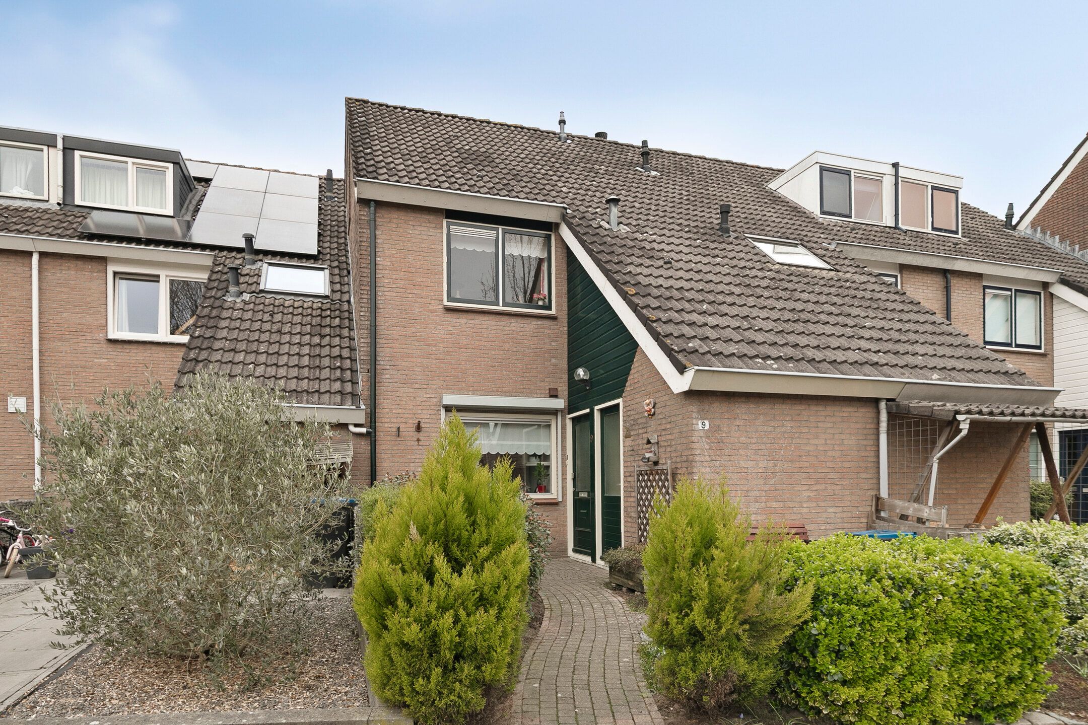 Photo 6 of Rolklaver 9