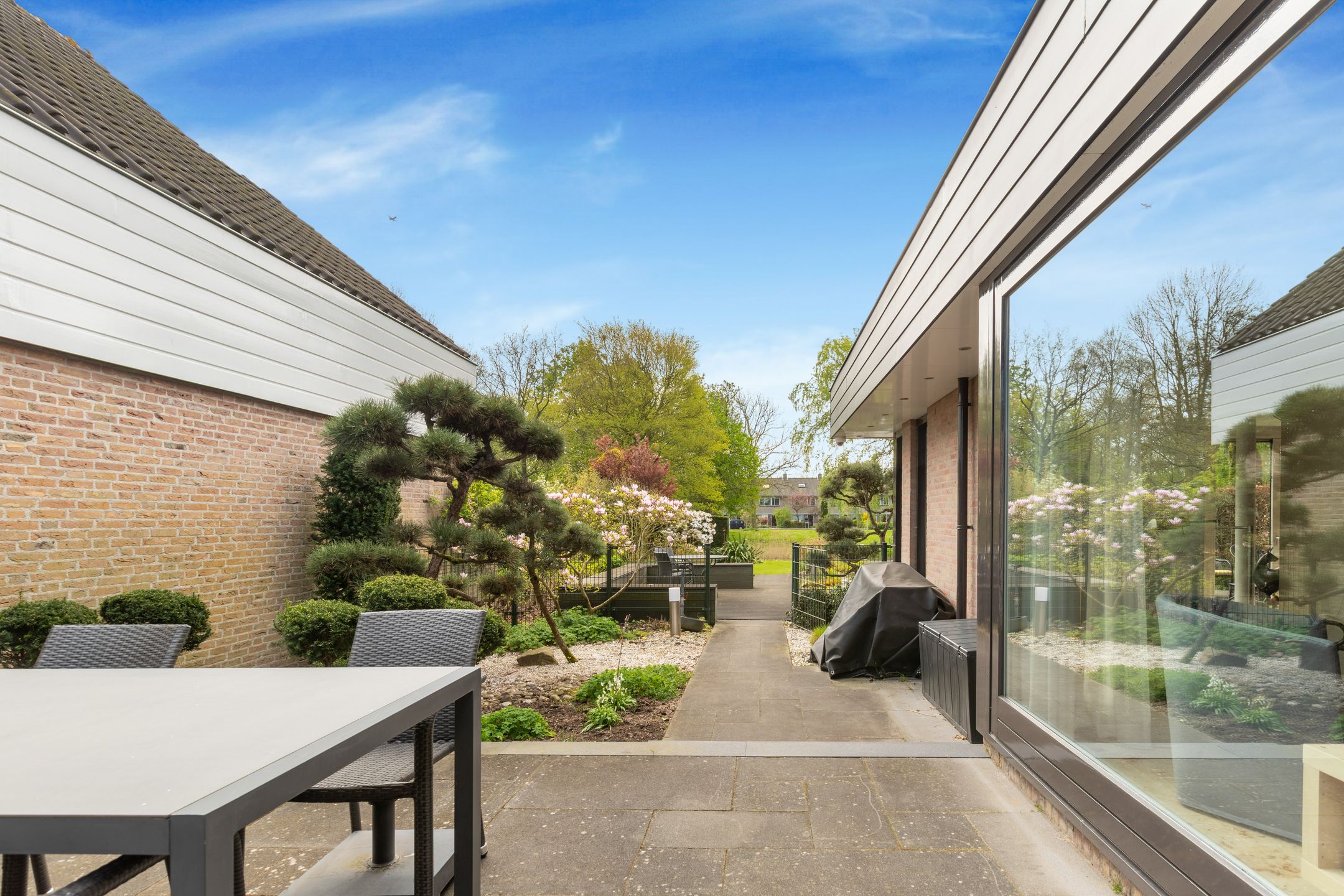 Foto 81 van Wielewaal 28