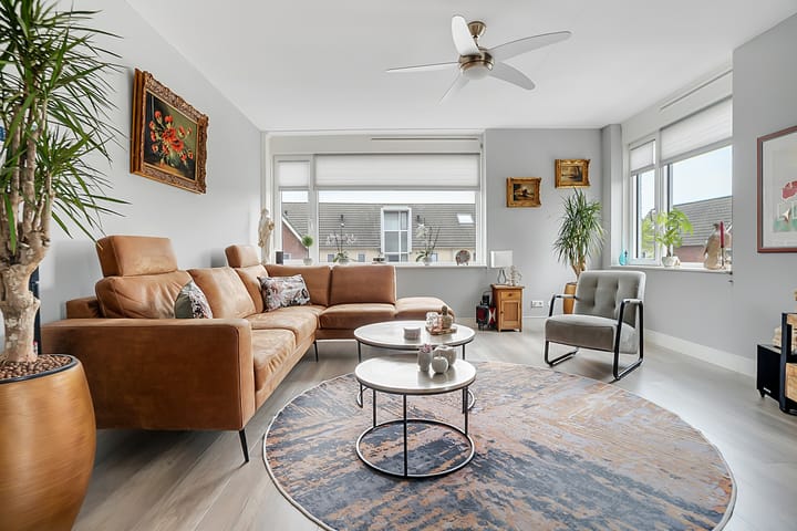 Photo 13 of Buizerdhof 14