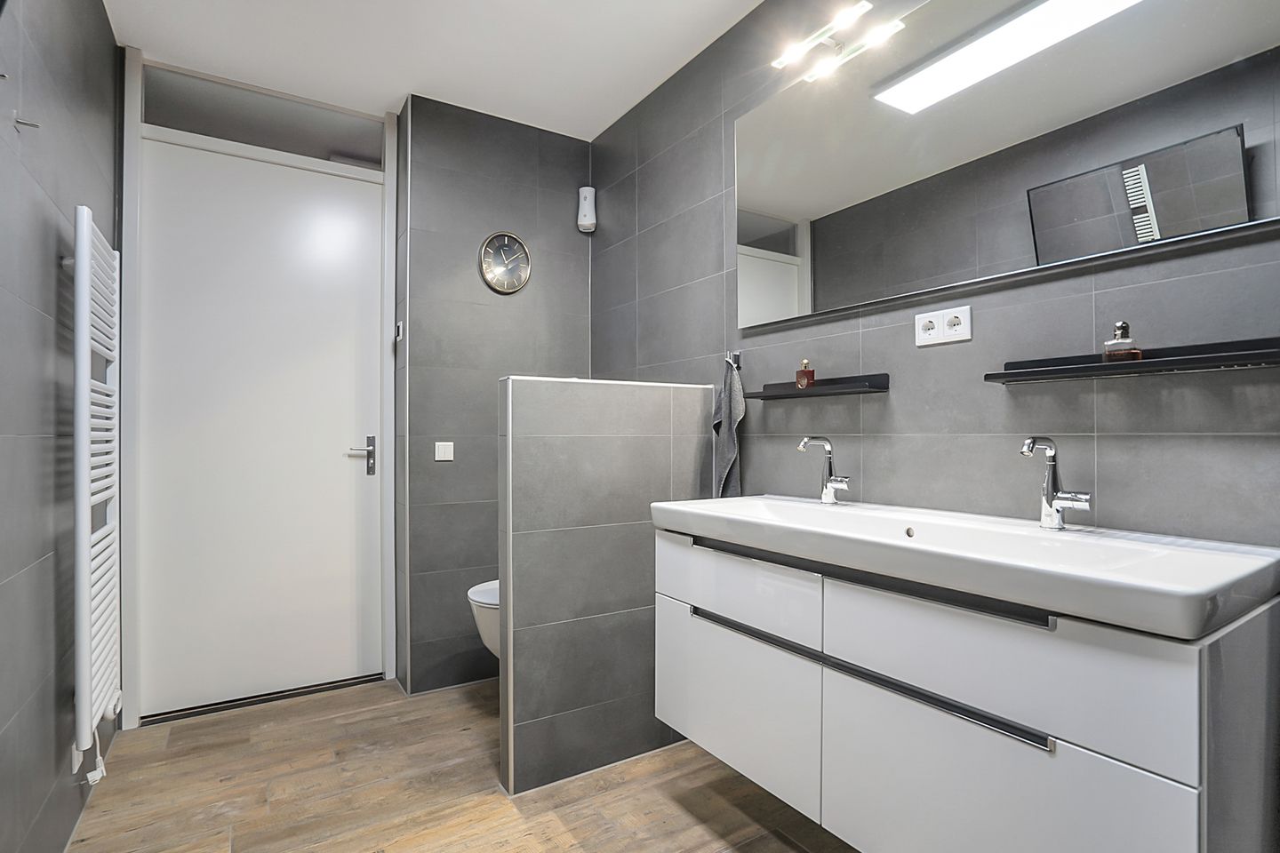 Photo 25 of Buizerdhof 14