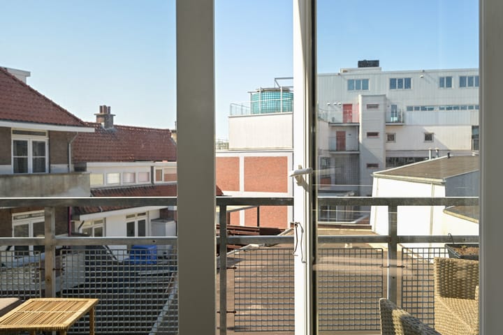 Foto 13 van Westduinweg 156-B