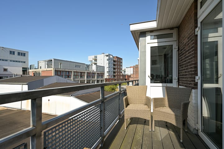 Foto 15 van Westduinweg 156-B