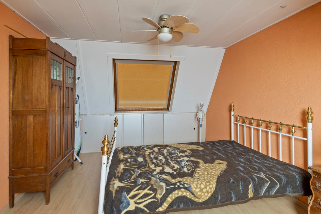 Foto 22 van Moeder Teresastraat 25