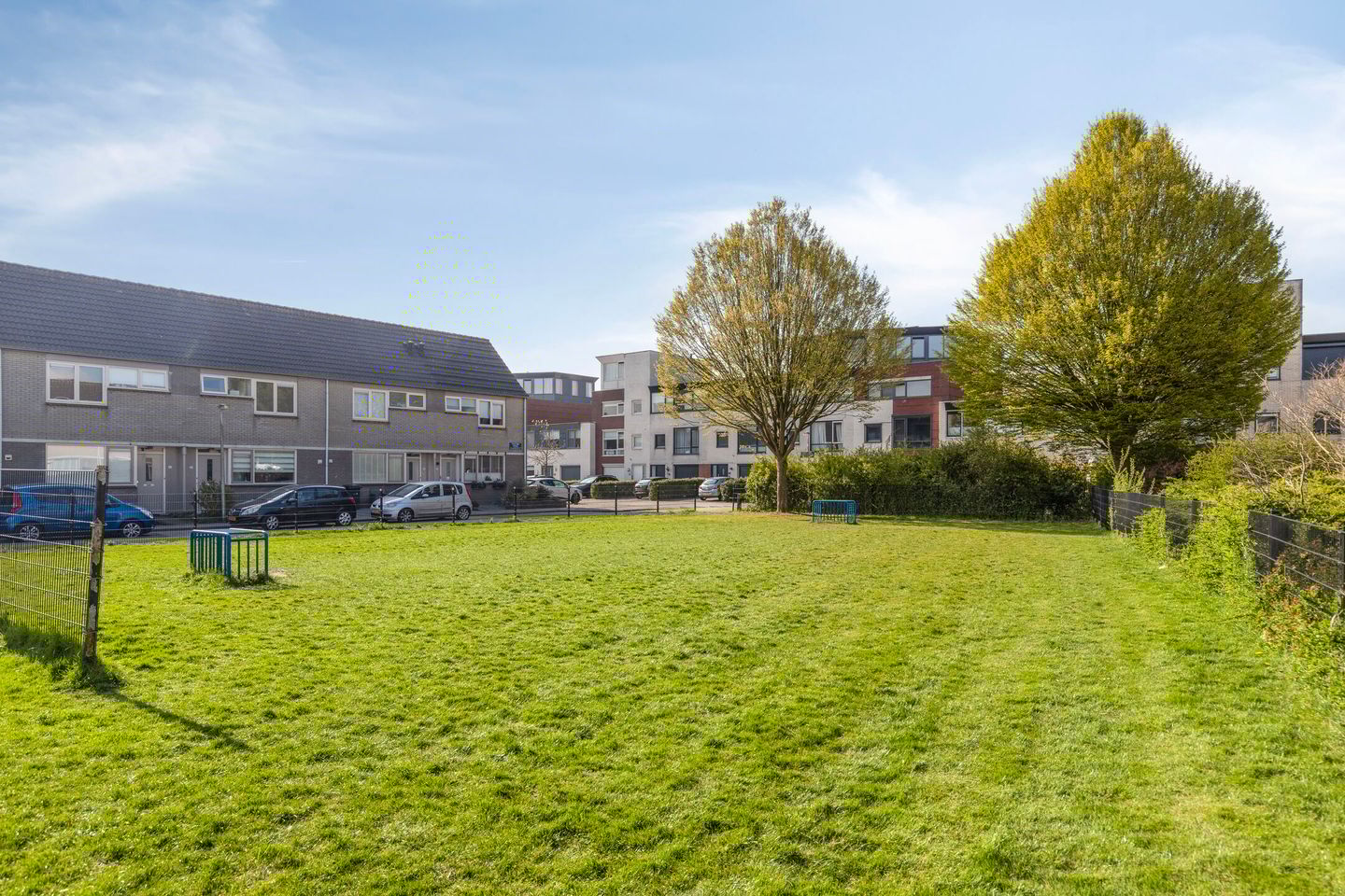 Foto 25 van Moeder Teresastraat 25