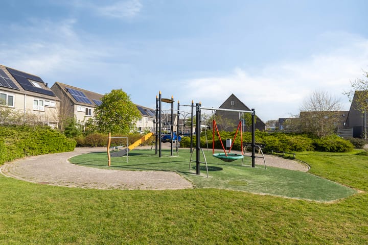 Foto 26 van Moeder Teresastraat 25