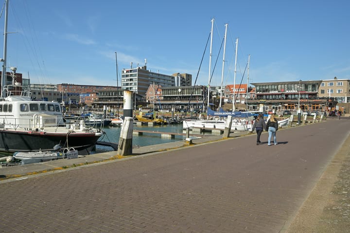 Foto 38 van Westduinweg 156-B