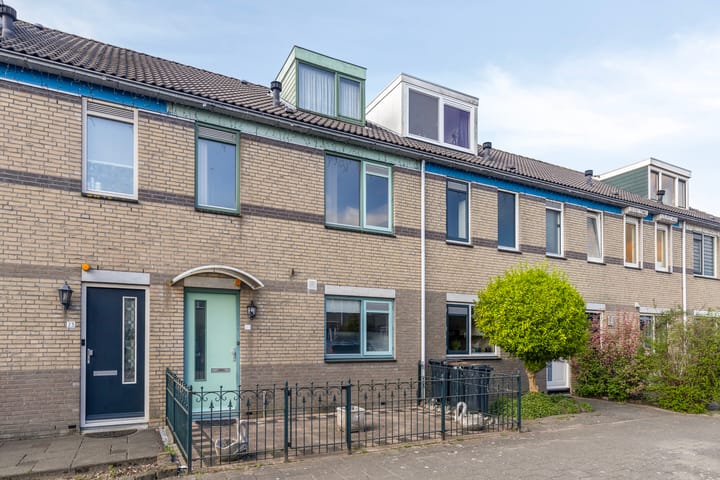 Moeder Teresastraat 25
