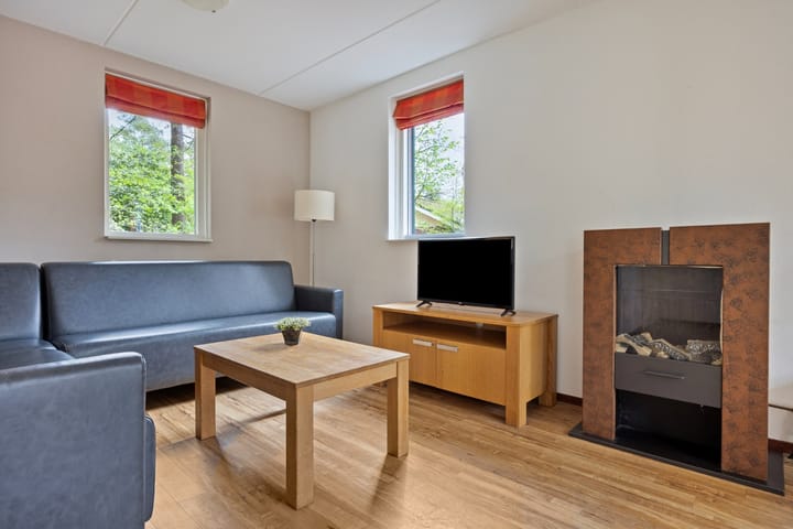 Photo 14 of Rolderstraat 11-A254