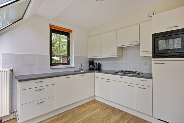 Photo 19 of Rolderstraat 11-A254