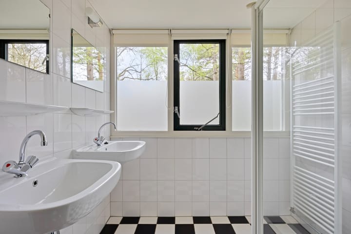 Photo 34 of Rolderstraat 11-A254