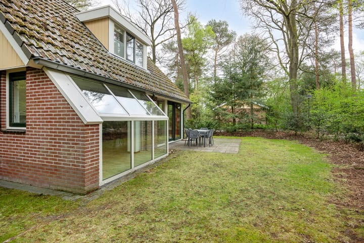 Photo 39 of Rolderstraat 11-A254