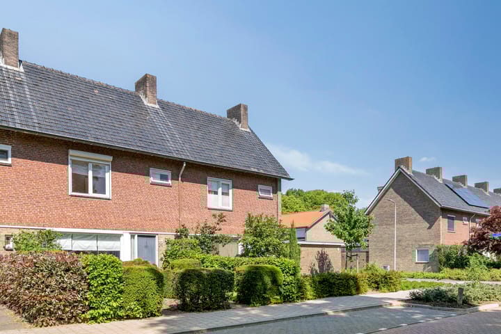 Foto 40 van Abdij van Egmondstraat 29